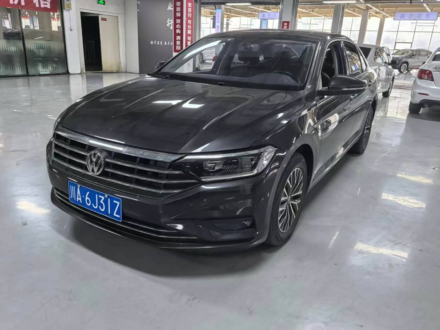 Volkswagen Sagitar