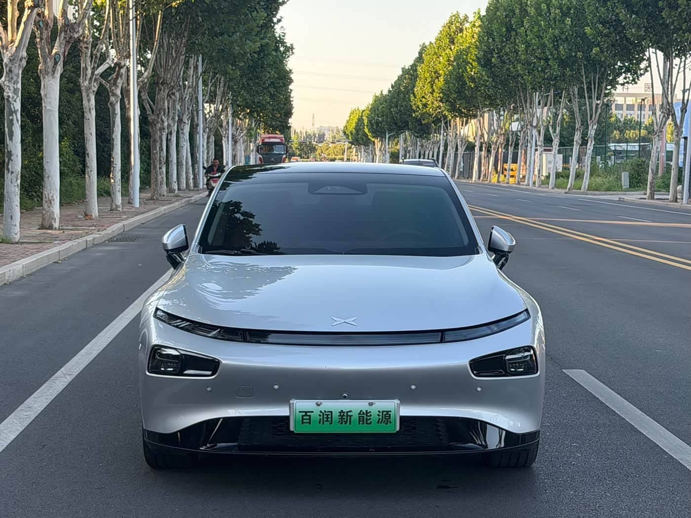 XPeng P7