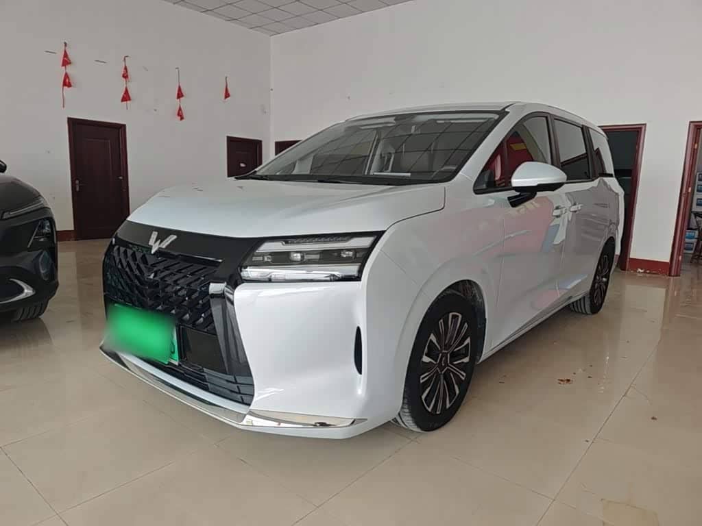 Wuling Motors Xingguang 730 New Energy