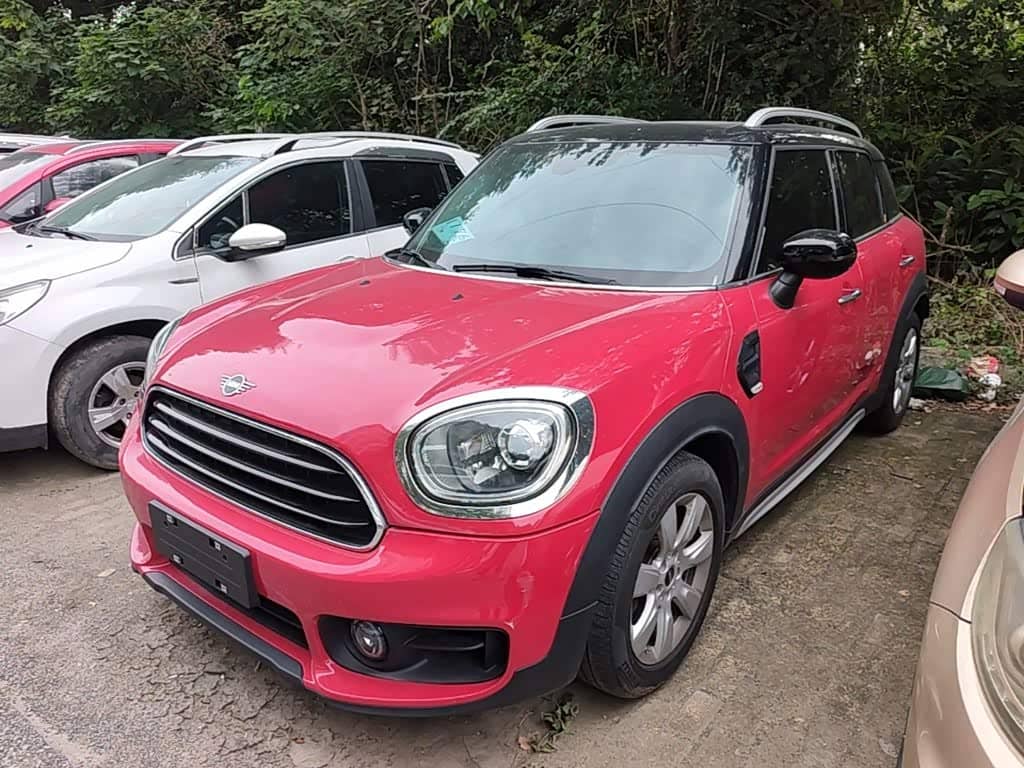 MINI COUNTRYMAN