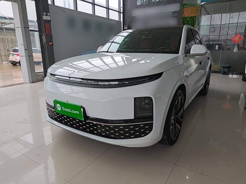 Li Auto L6