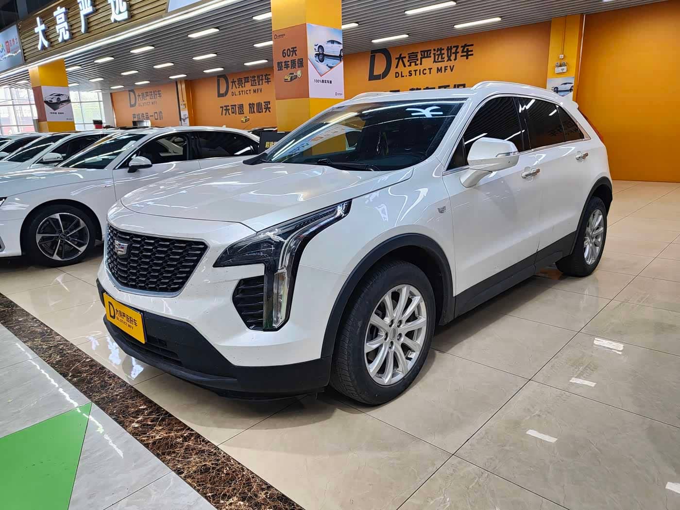 Cadillac XT4