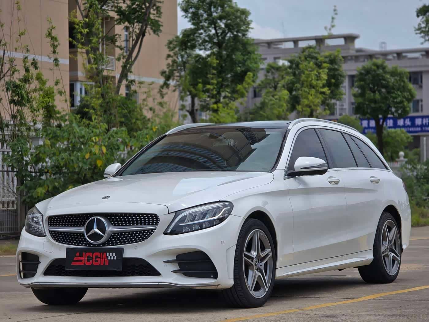 Mercedes-Benz C-Class