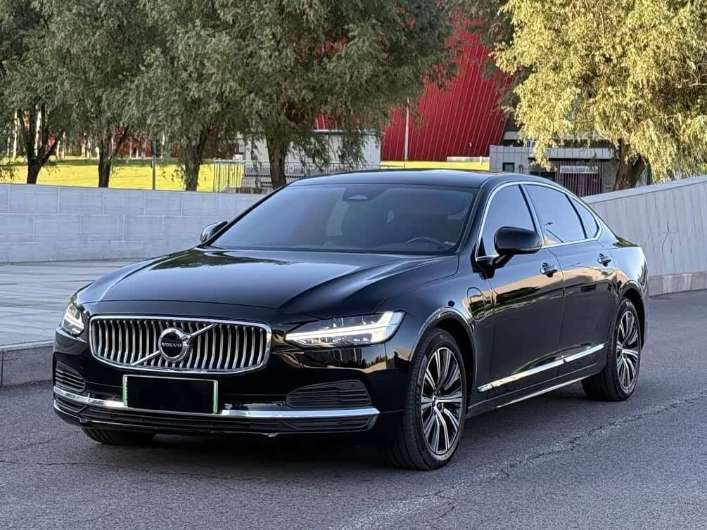 Volvo S90 Plug-in Hybrid