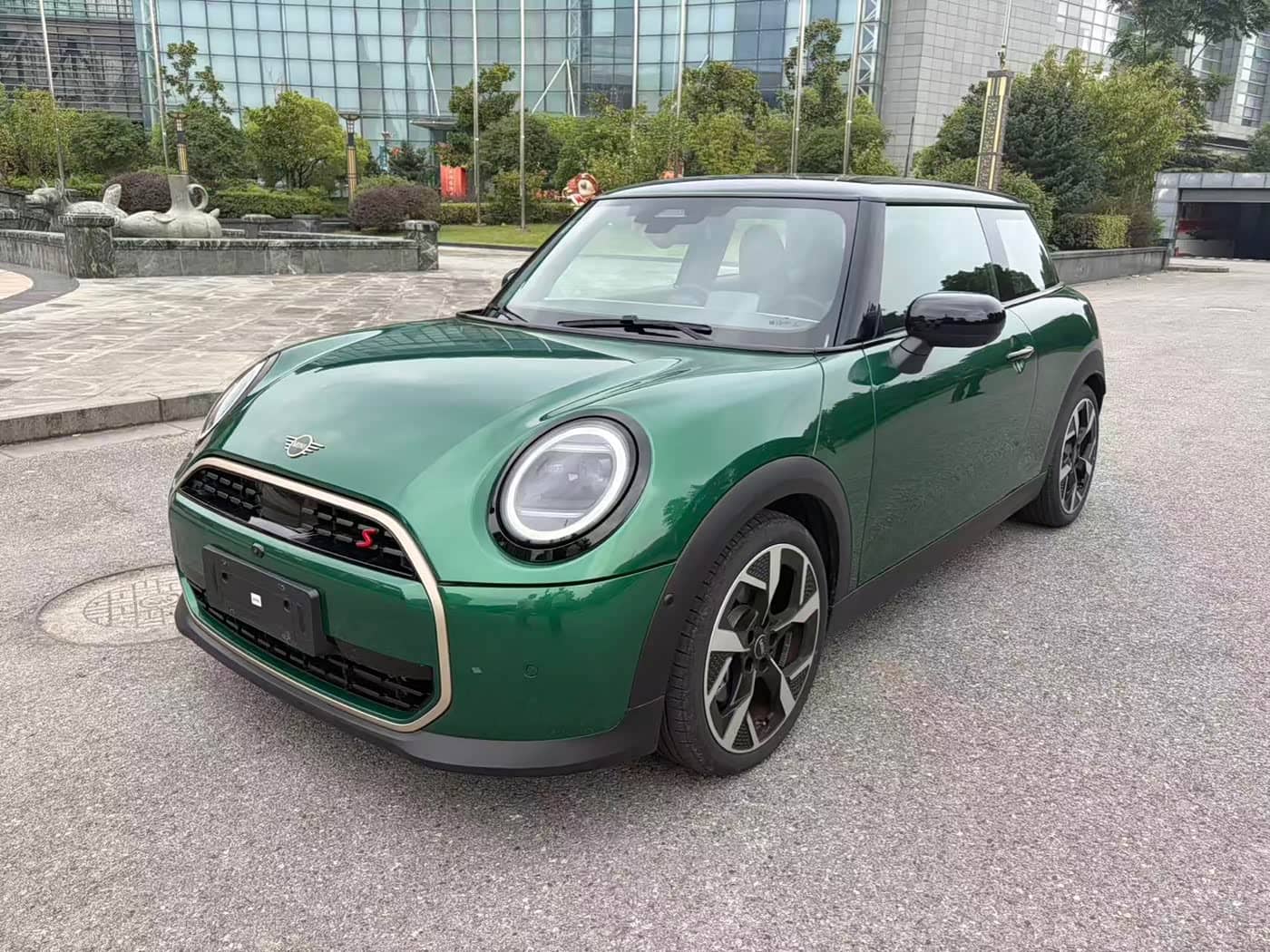 MINI MINI