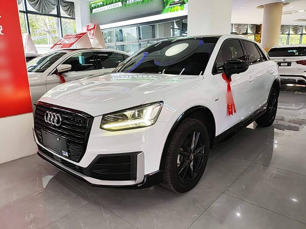 Audi Q2L
