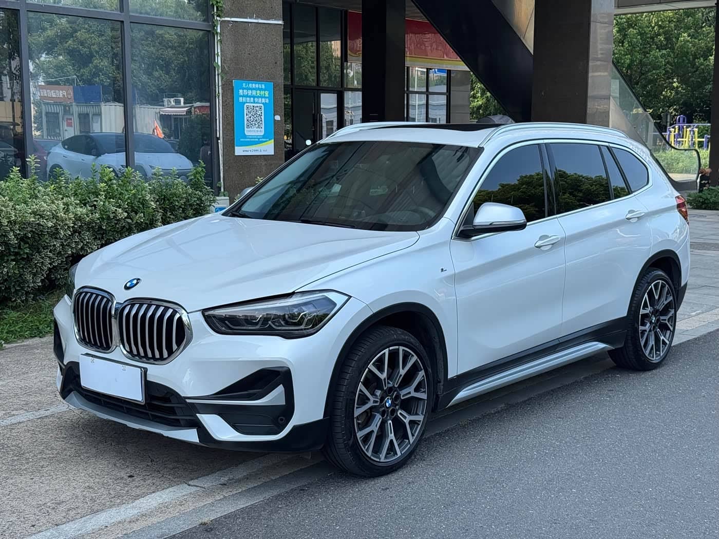 BMW X1