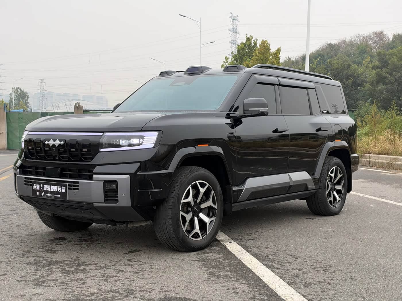Fang Cheng Bao Leopard 8