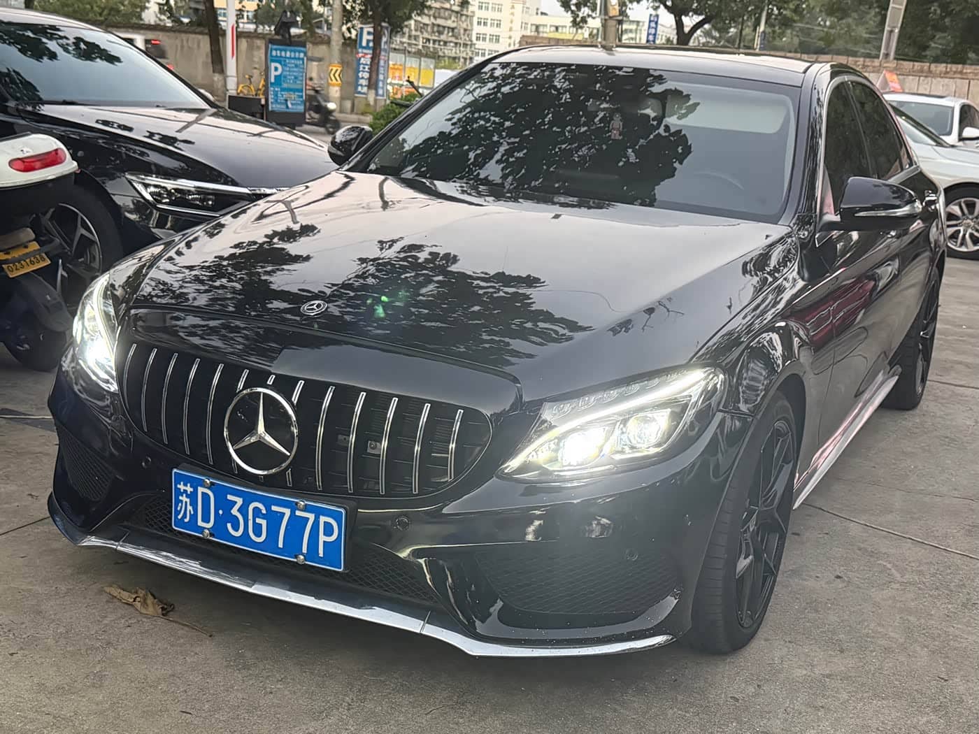 Mercedes-Benz C-Class