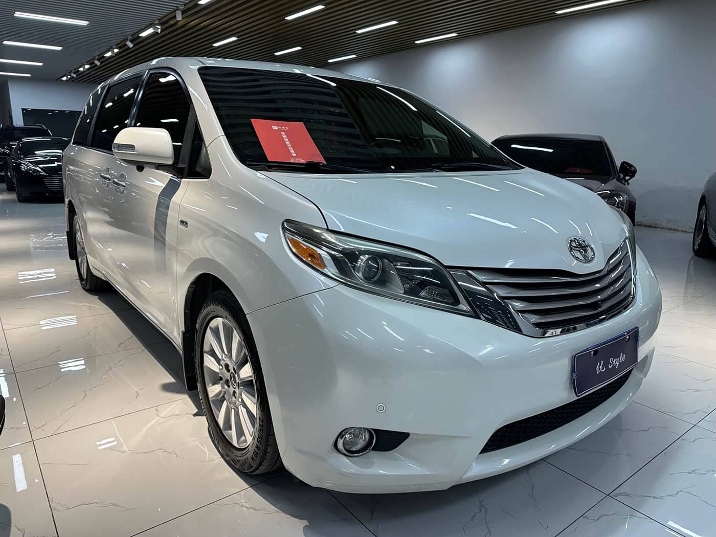 Toyota Sienna