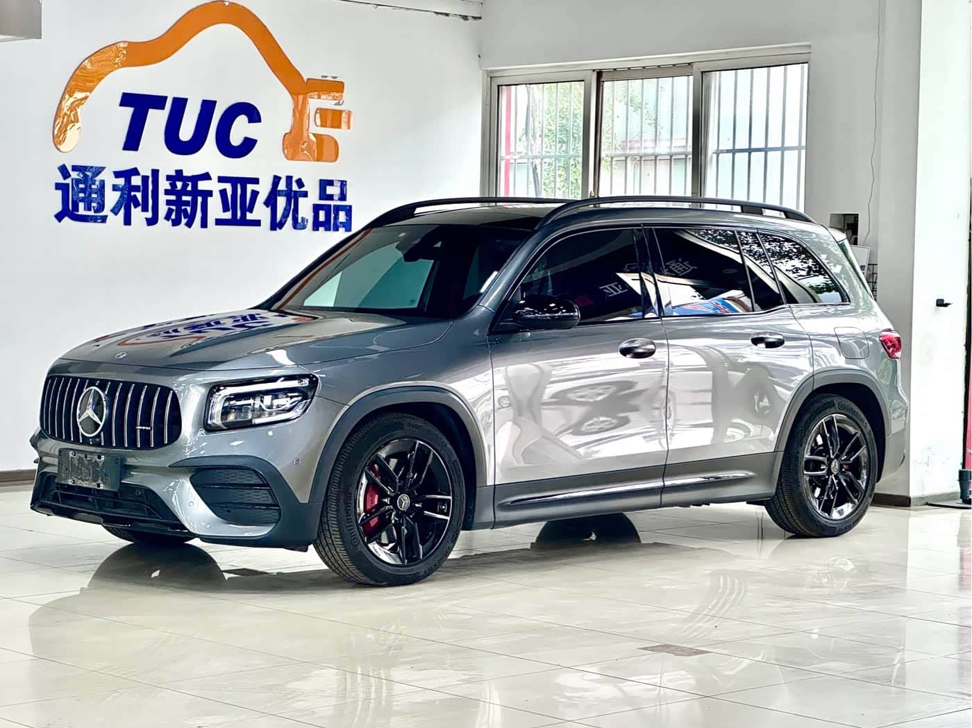 Mercedes-Benz GLB AMG