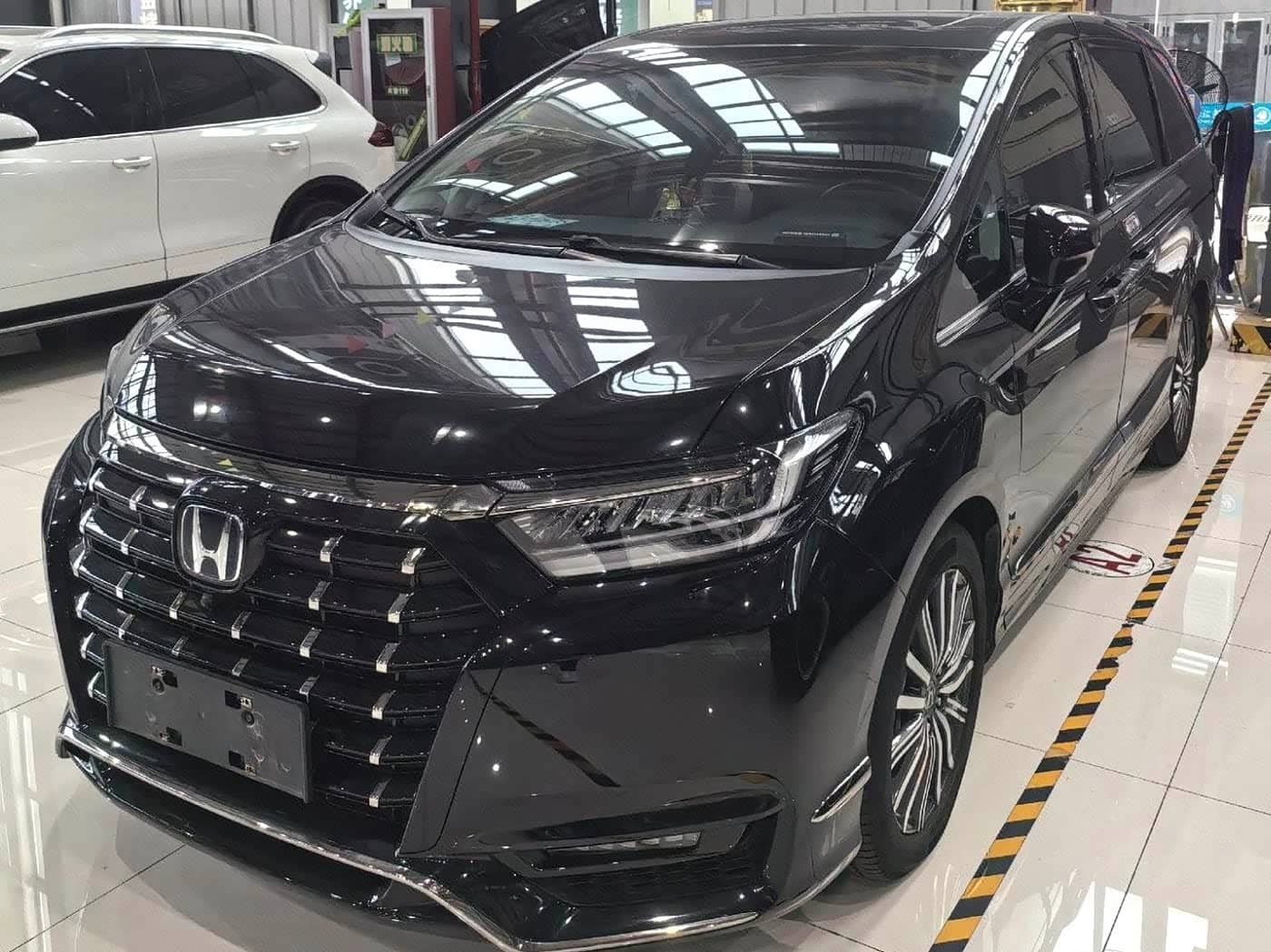 Honda Elysion