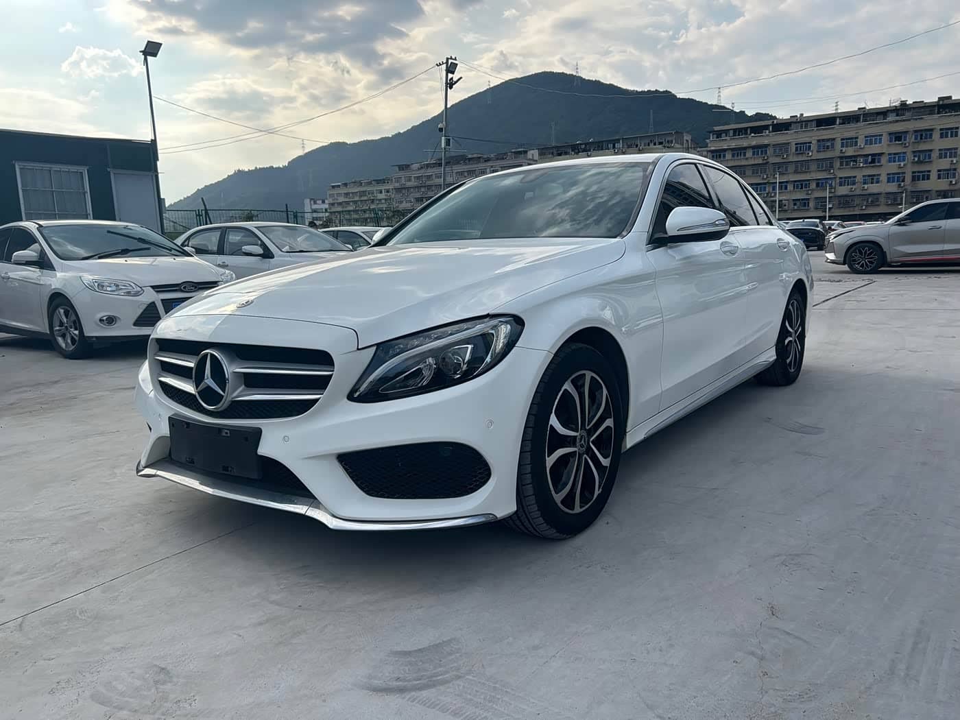 Mercedes-Benz C-Class