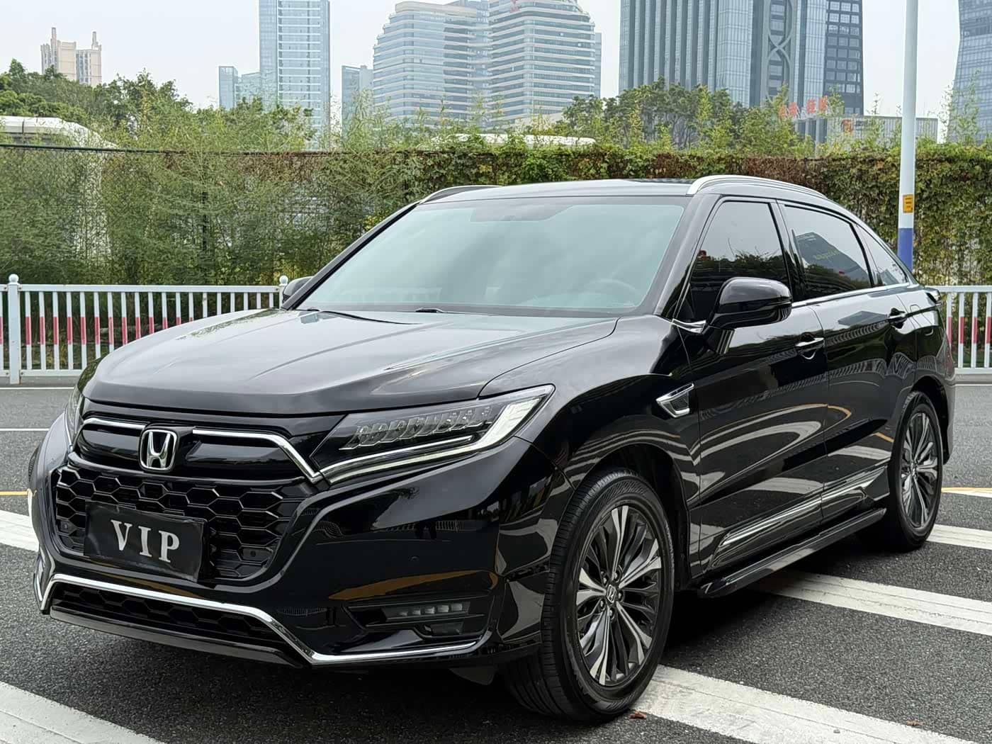 Honda UR-V