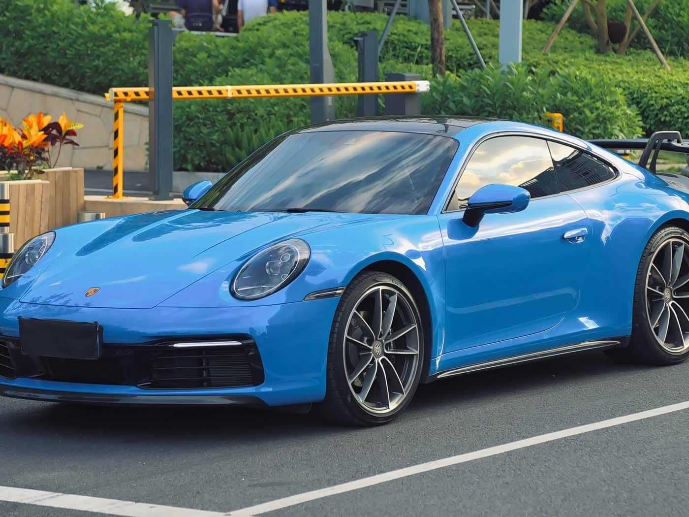 Porsche 911