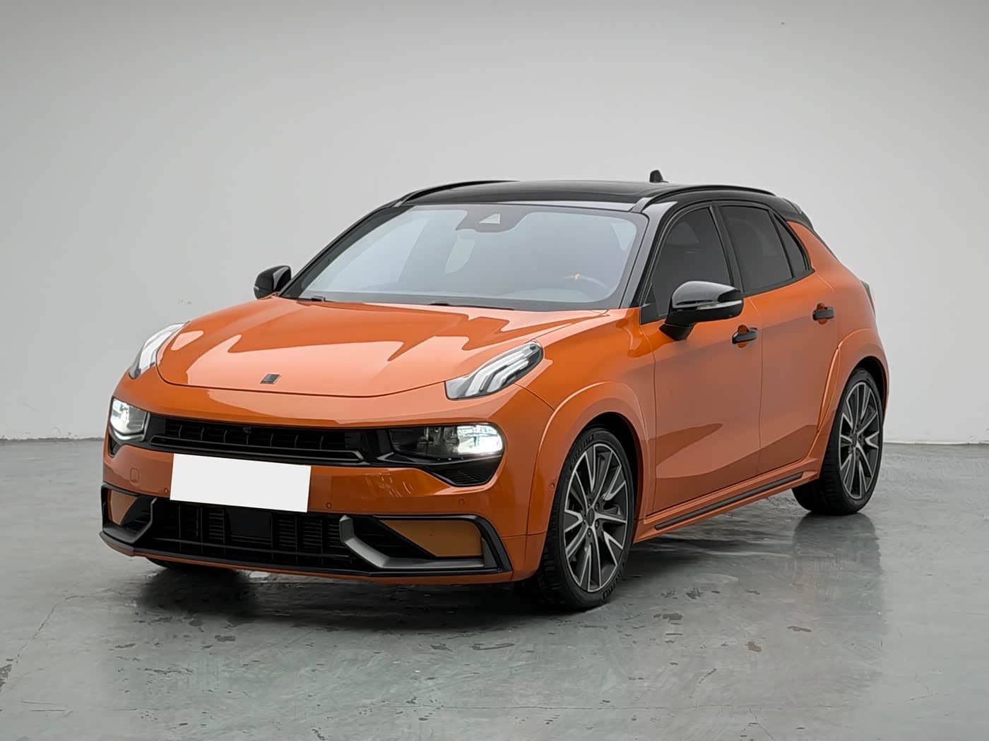 Lynk & Co 02 Hatchback