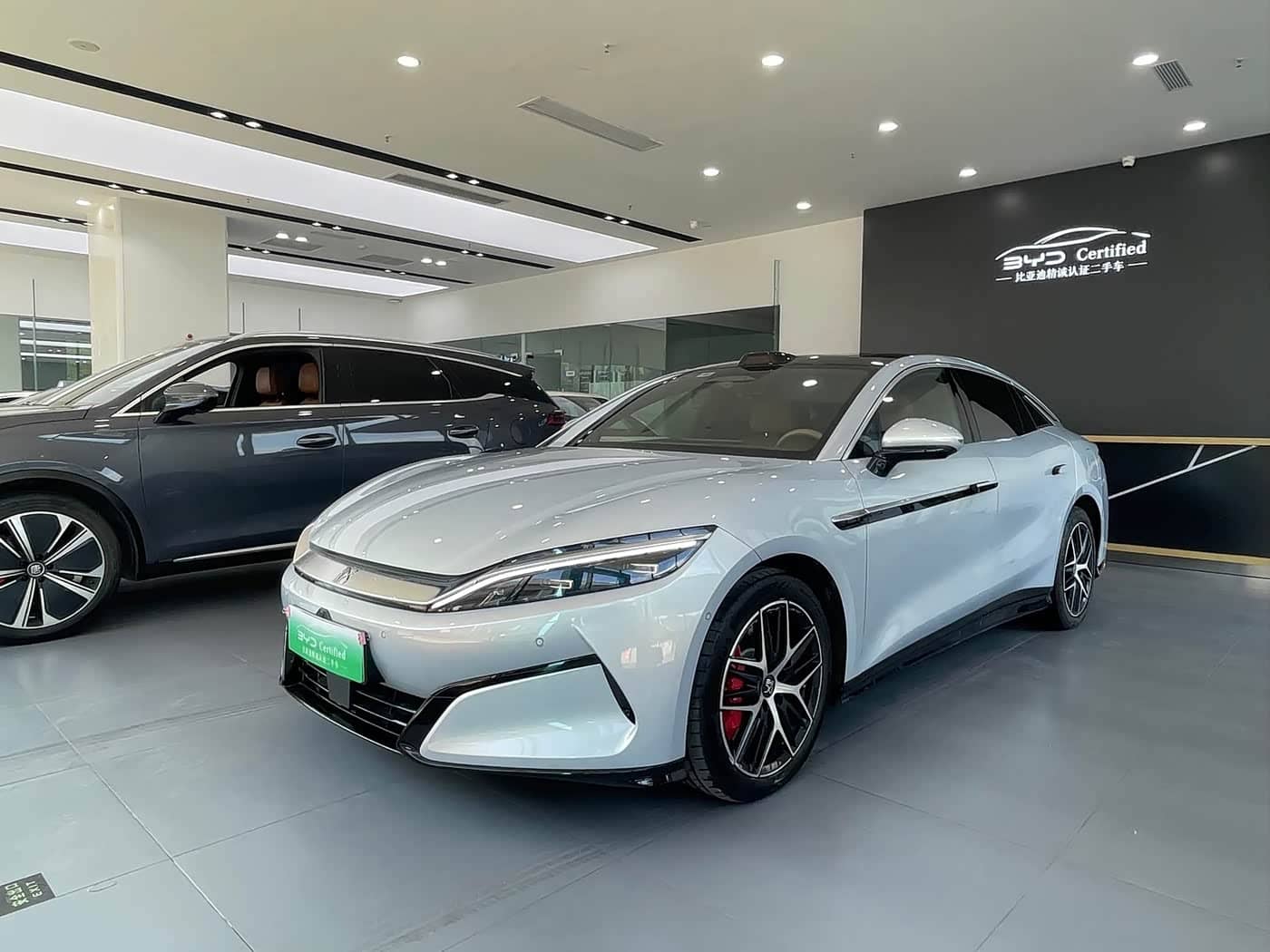 BYD Han L