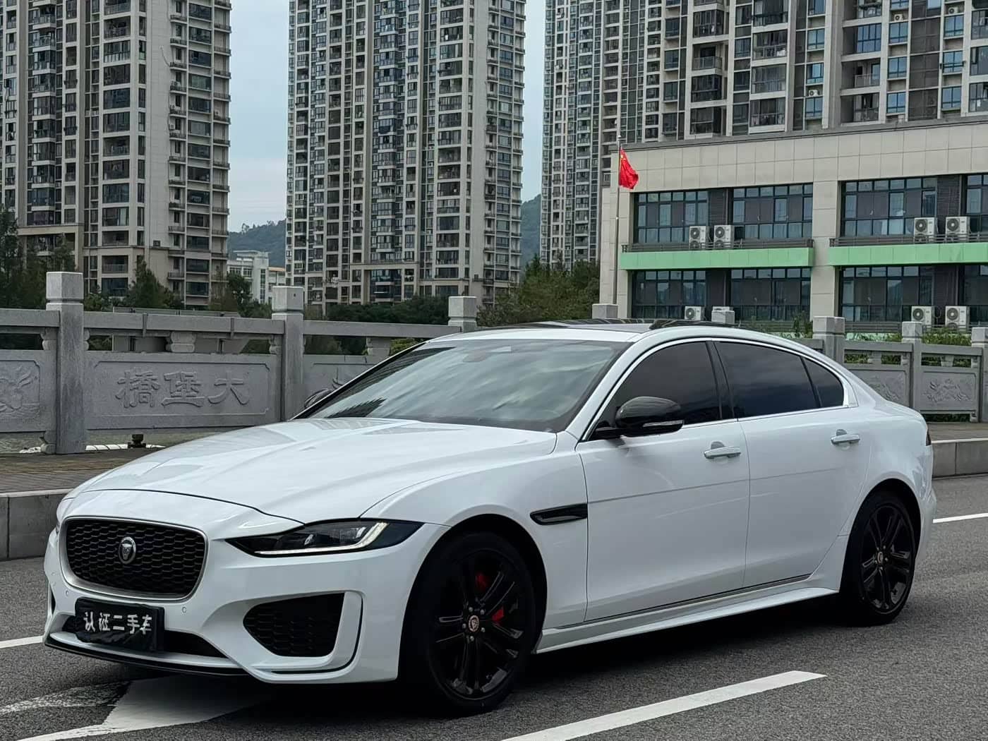 Jaguar XEL