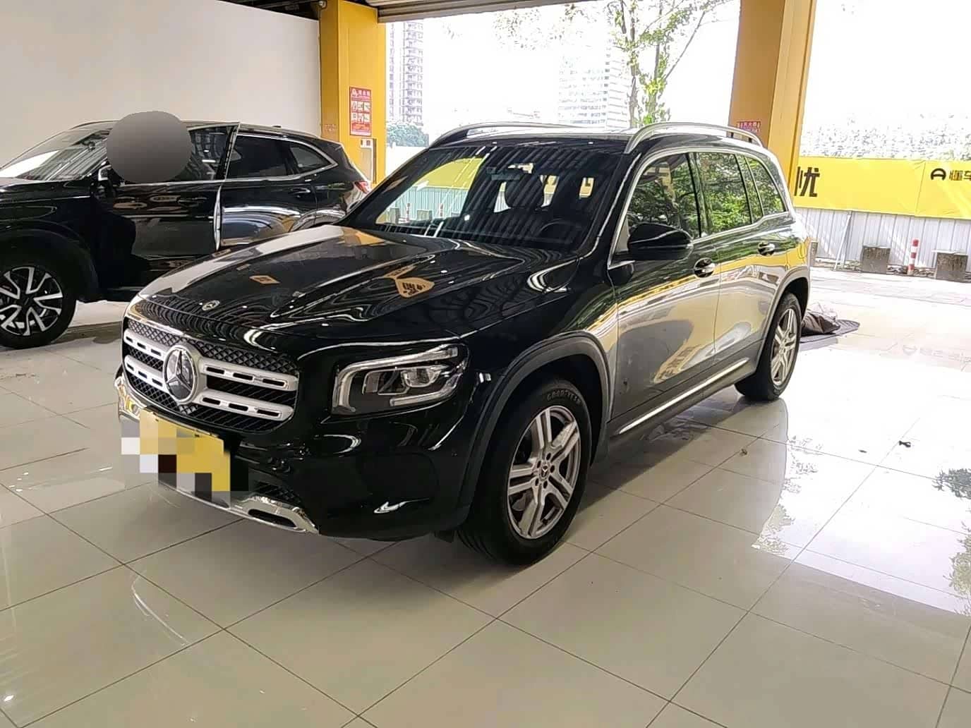 Mercedes-Benz GLB