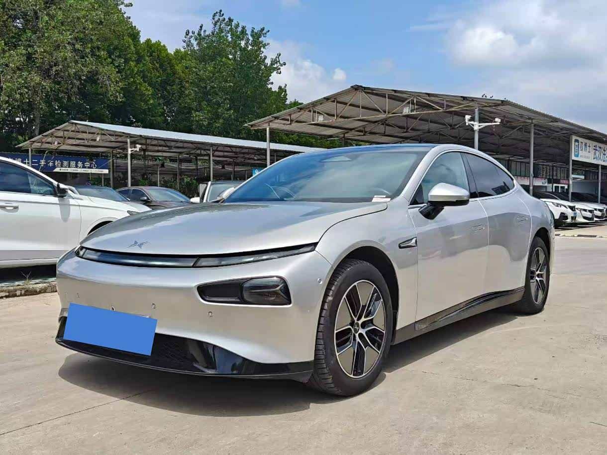 XPeng P7