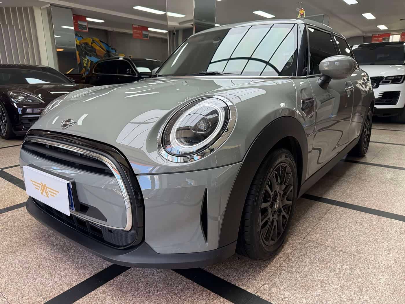 MINI MINI