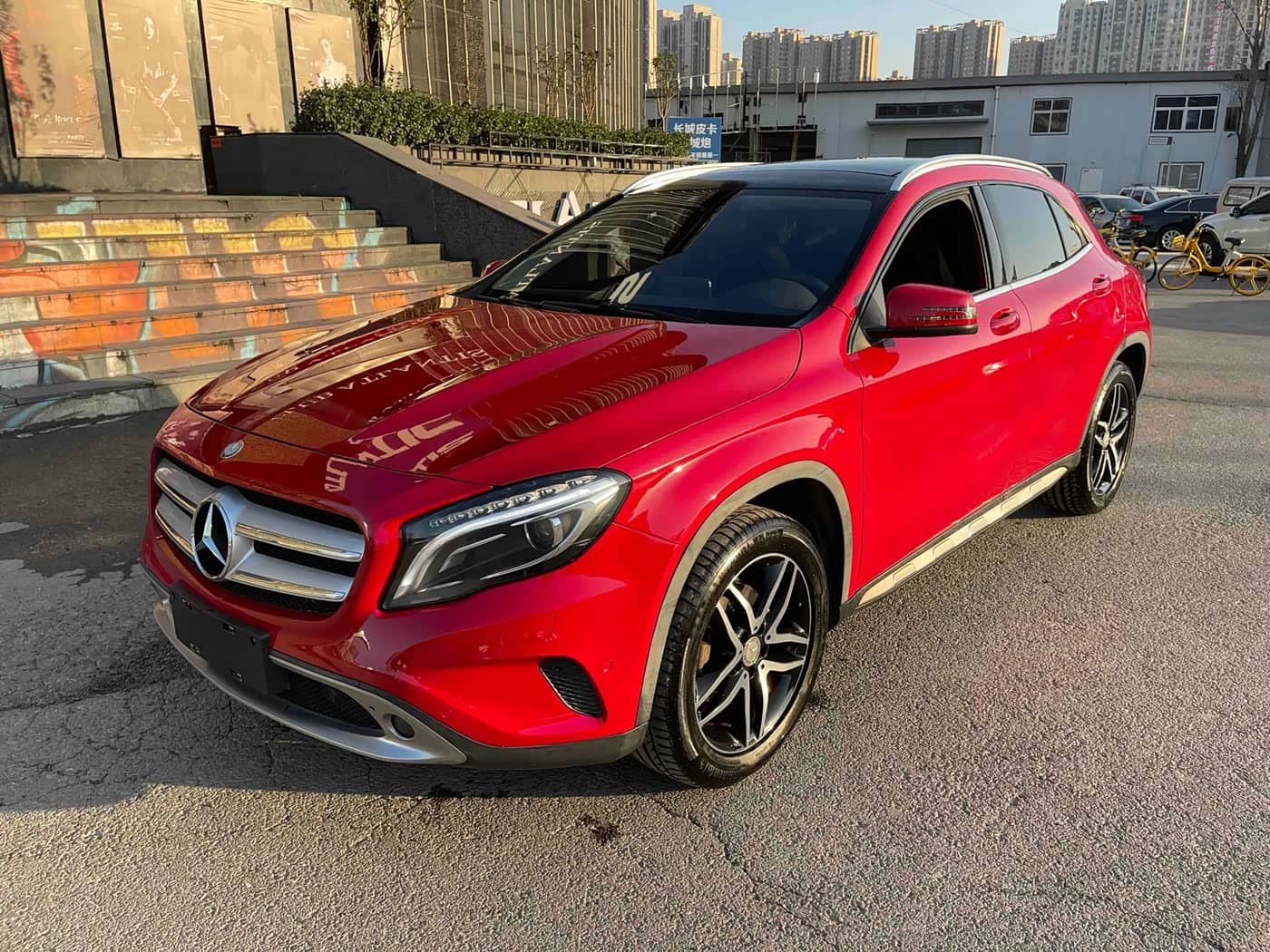Mercedes-Benz GLA