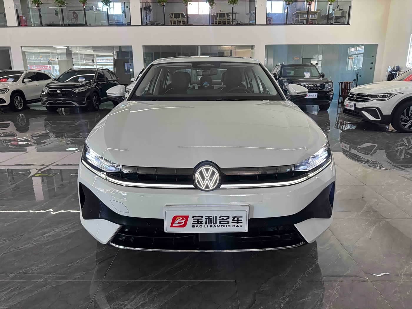 Volkswagen Sagitar