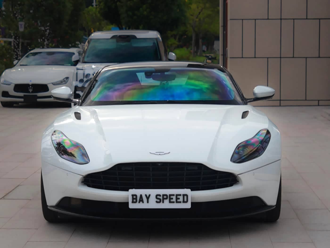 Aston Martin DB11