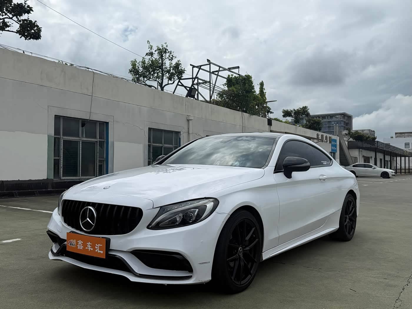 Mercedes-Benz C-Class