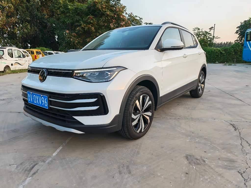 Volkswagen Tharu