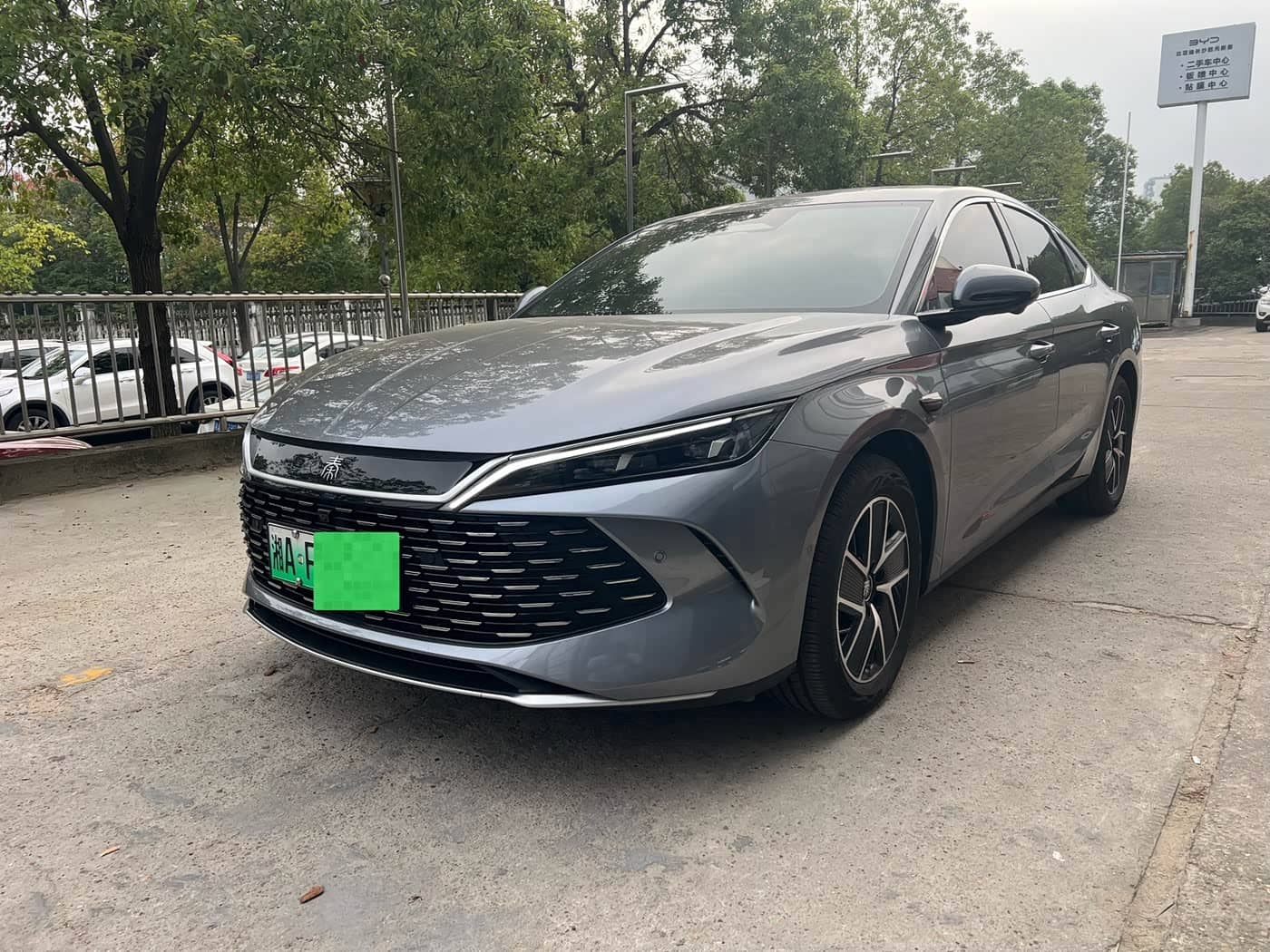 BYD Qin L