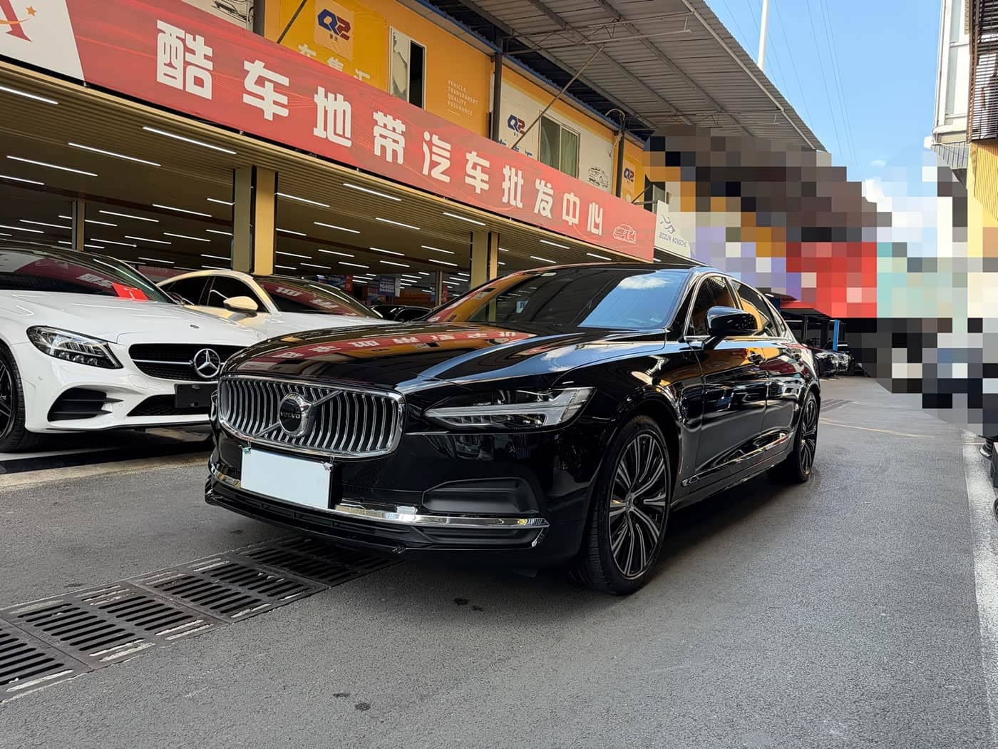 Volvo S90