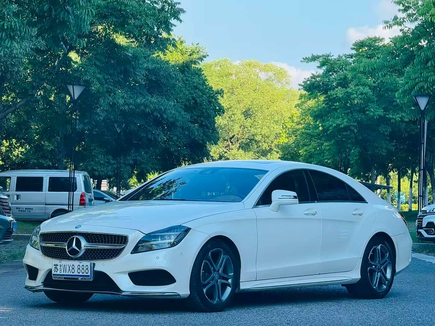 Mercedes-Benz CLS