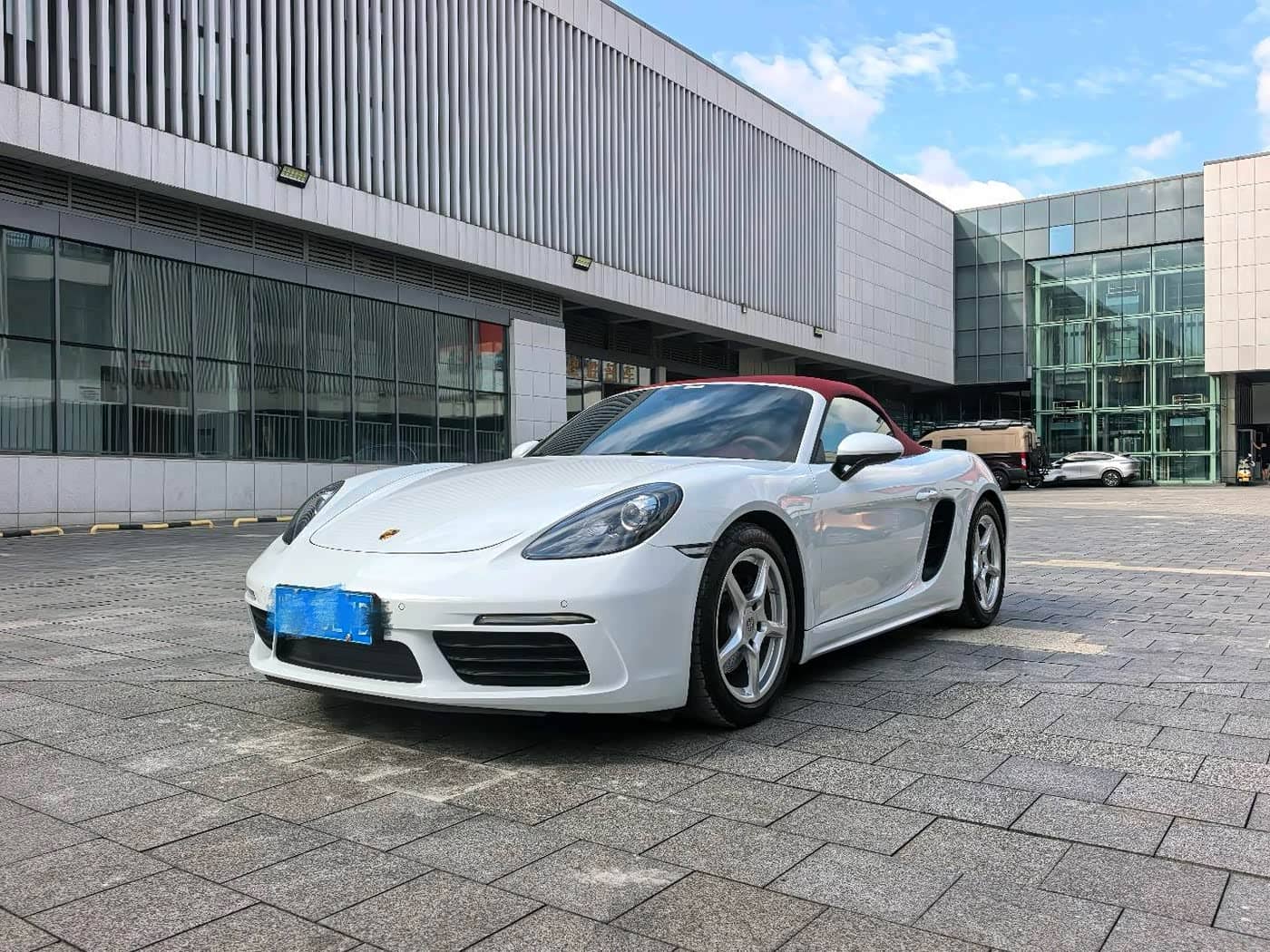 Porsche 718