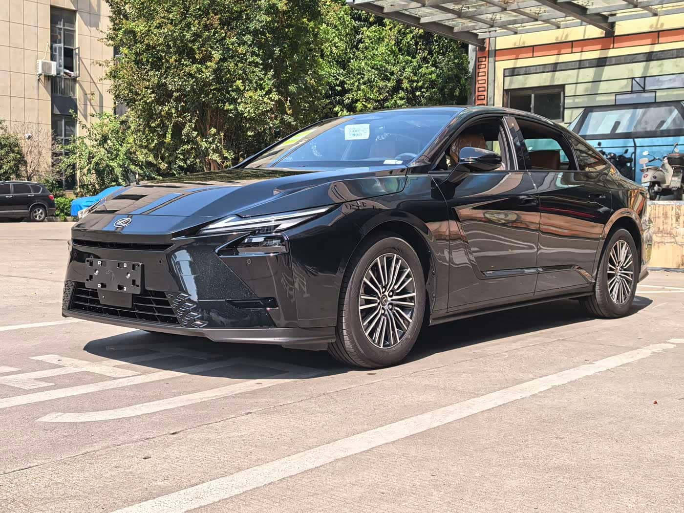 Lexus ES