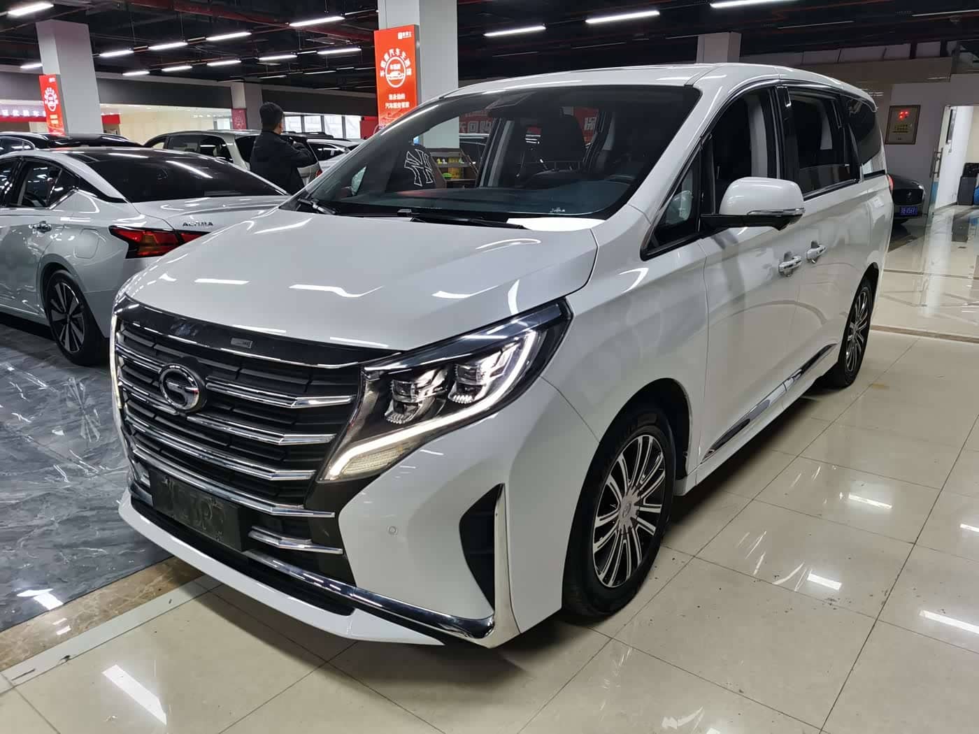 GAC Trumpchi Trumpchi M8