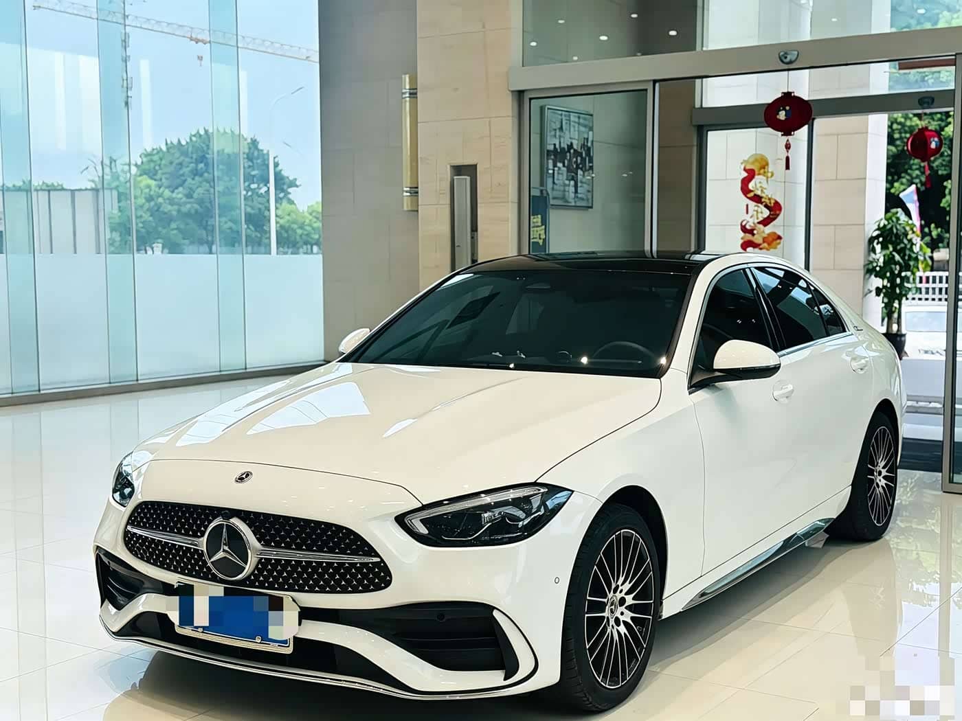 Mercedes-Benz C-Class