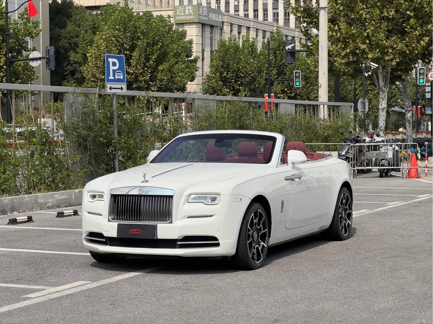 Rolls-Royce Dawn