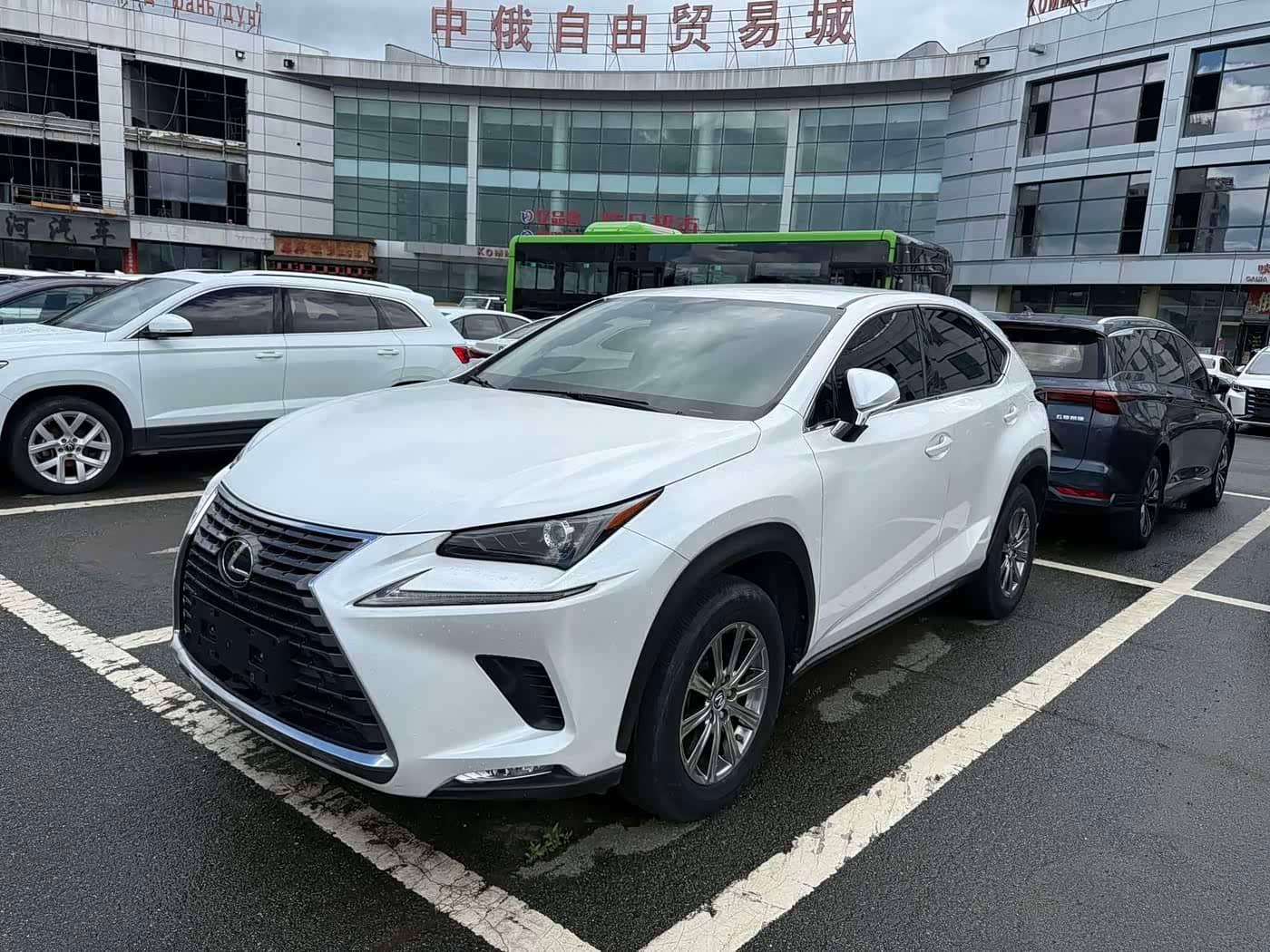 Lexus NX