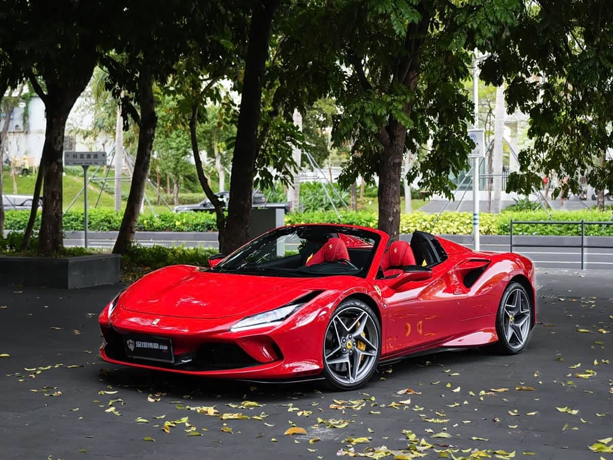 Ferrari F8