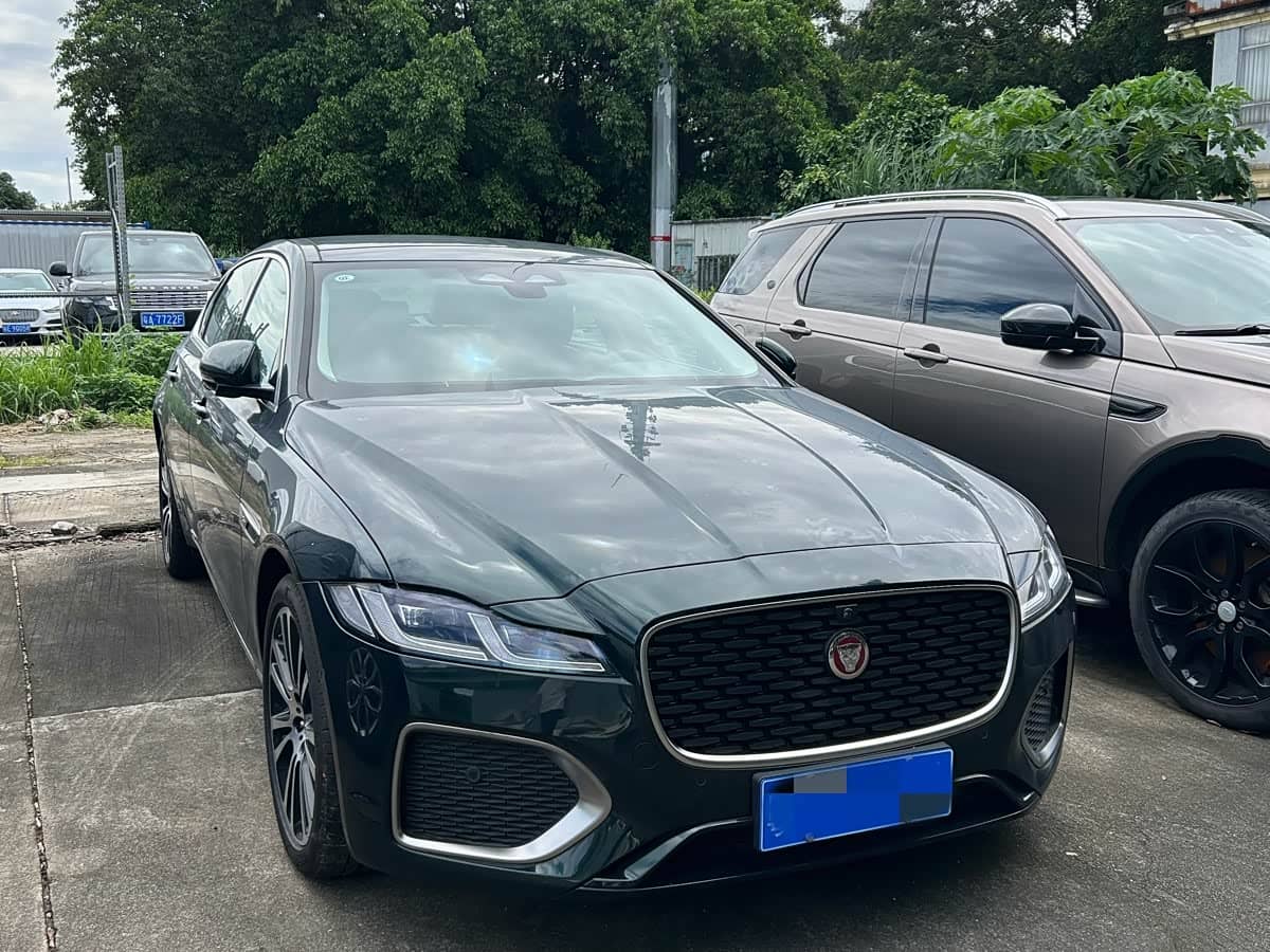 Jaguar XFL