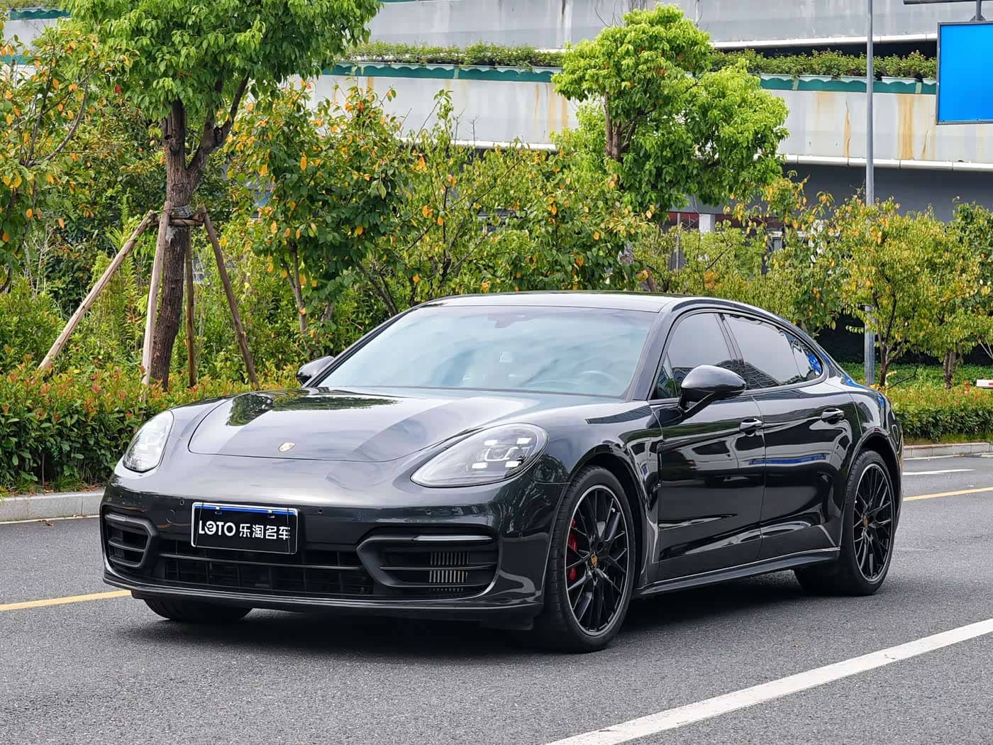 Porsche Panamera