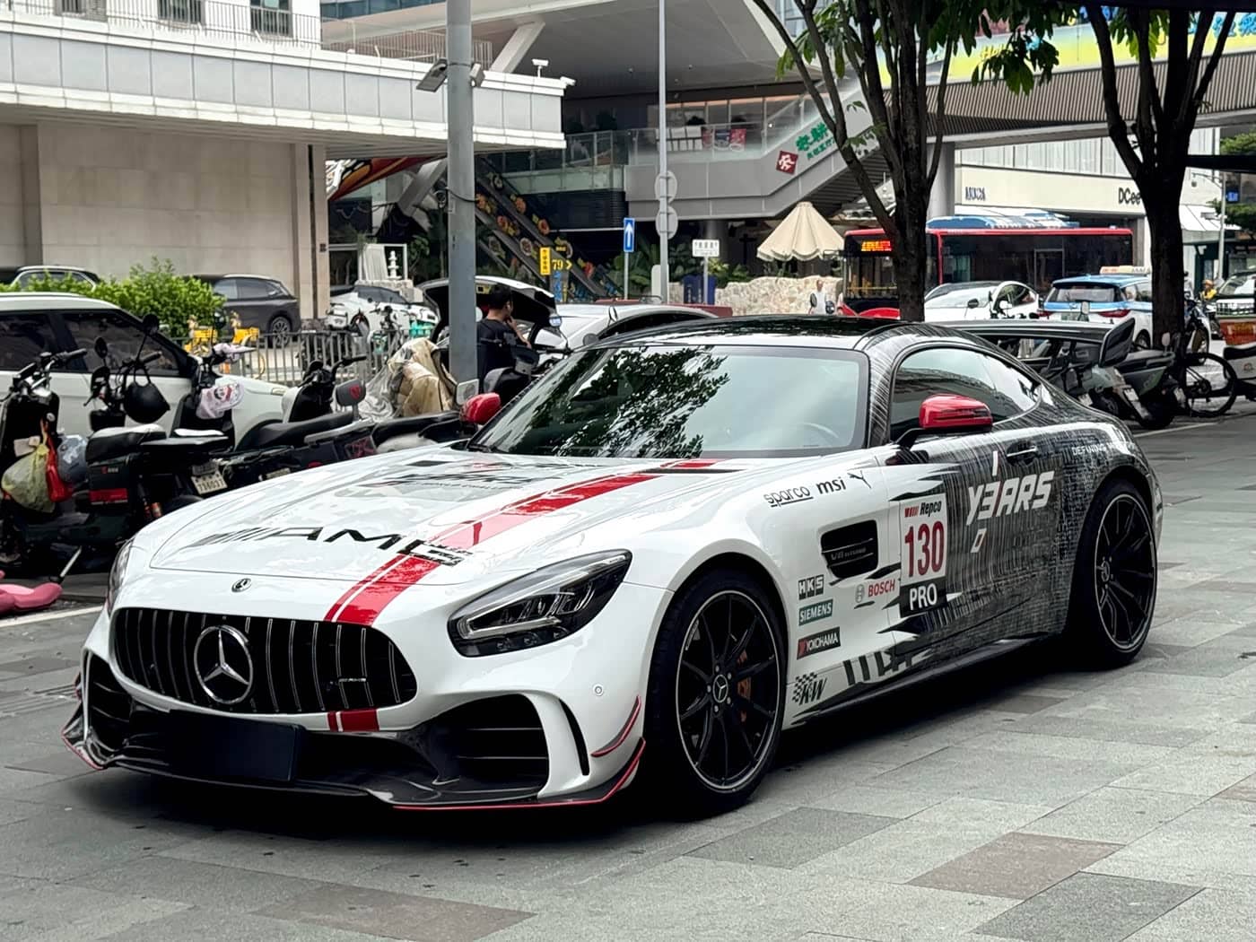 Mercedes-Benz AMG GT