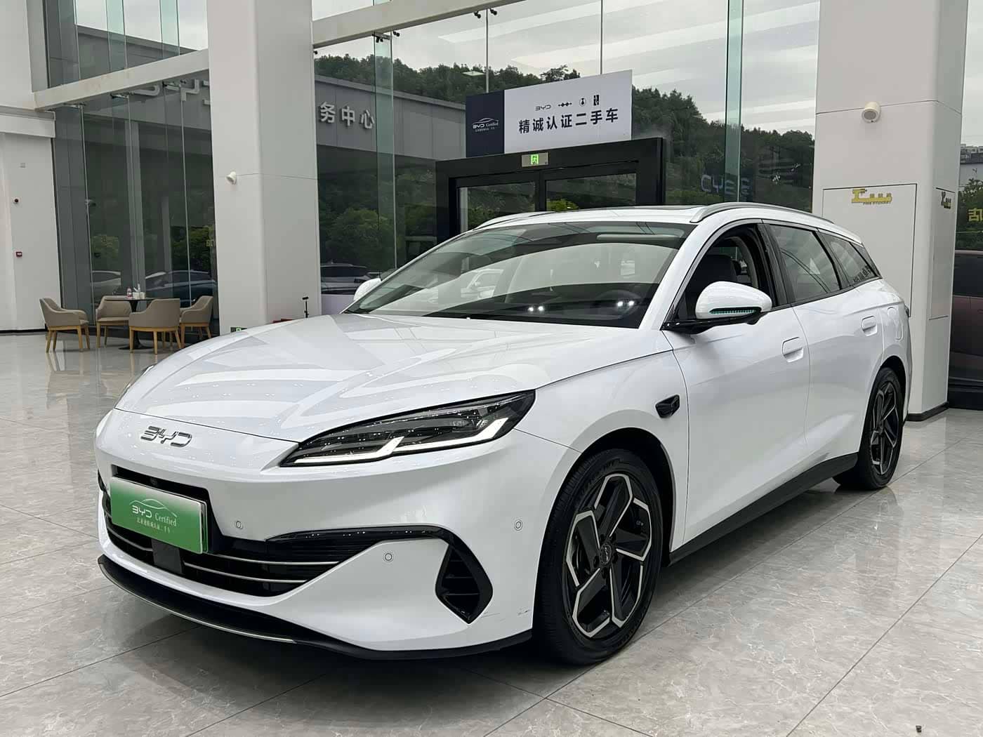 BYD Seal 06 DM-i Touring