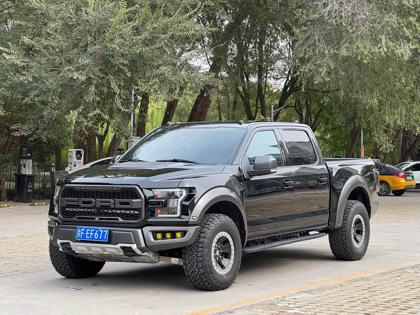 Ford F-150 Raptor