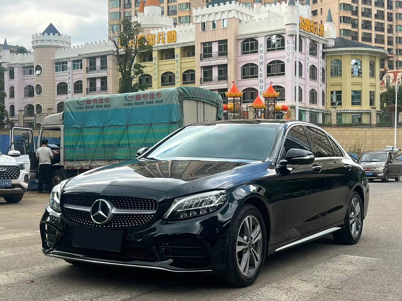 Mercedes-Benz C-Class