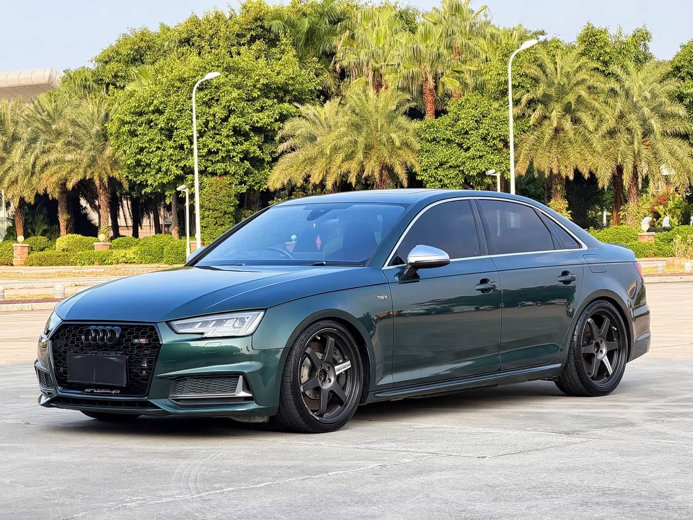 Audi S4