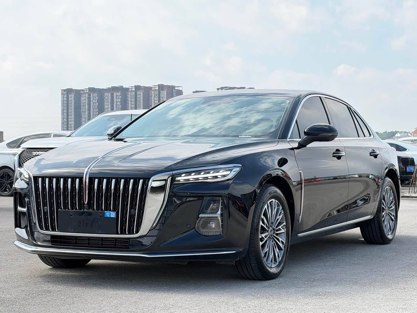 Hongqi H5