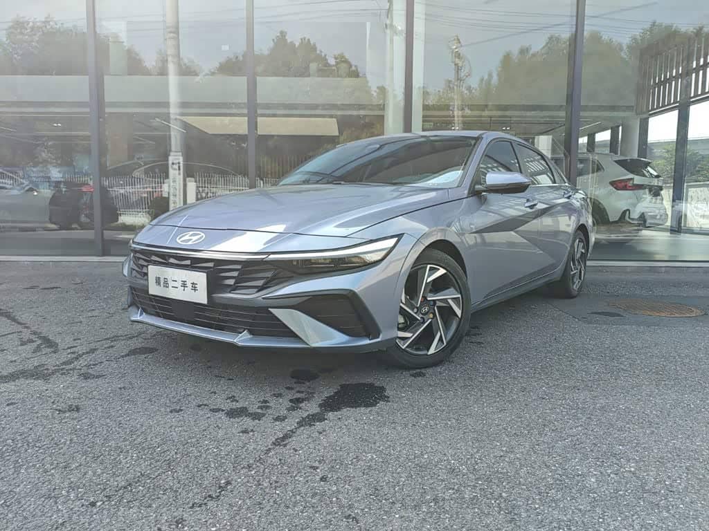 Hyundai Elantra