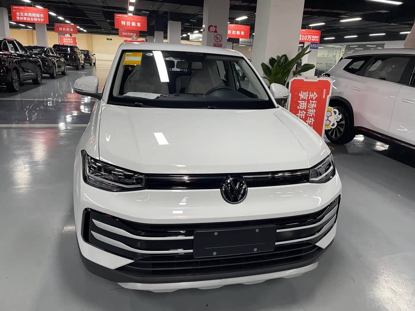 Volkswagen Tharu